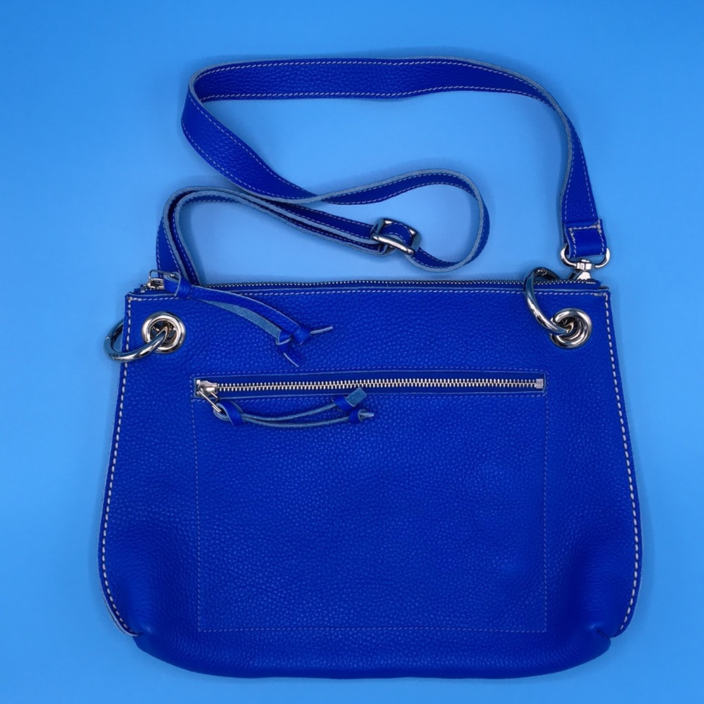 Roots bright blue pebbled leather crossbody bag